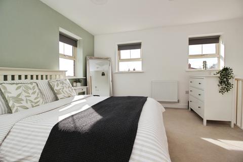 undefined, Asket Row, Leeds, LS14