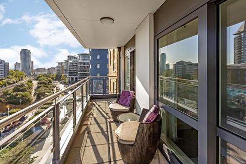 3 bedroom flat to rent, Park Street, Fulham, SW6