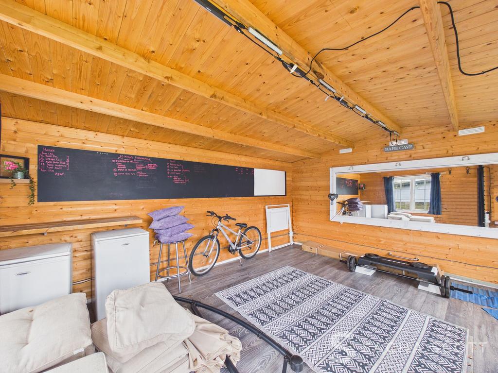 Log Cabin