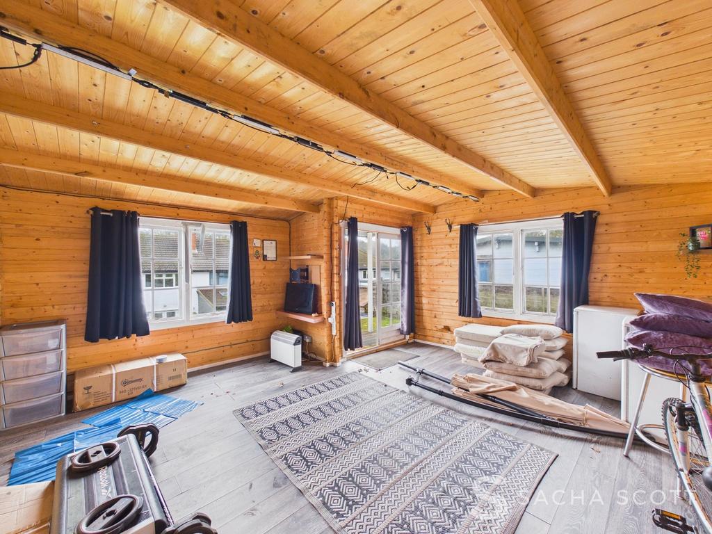 Log Cabin
