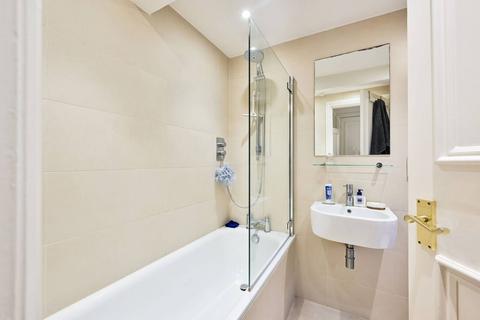 1 bedroom flat to rent, Kempsford Gardens, Earls Court, London, SW5