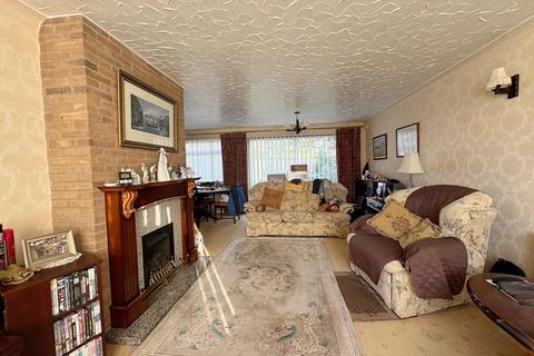 4 bedroom detached house for sale, Elmbank Road, Kenilworth