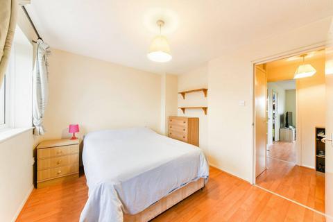 1 bedroom flat to rent, Ringwood Gardens, Canary Wharf, London, E14