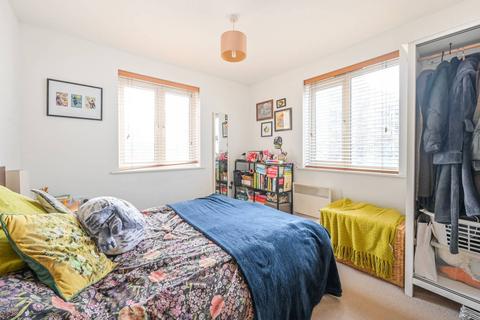 1 bedroom flat to rent, Morton Close, Tower Hamlets, London, E1