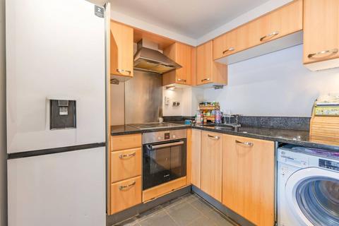 1 bedroom flat to rent, Morton Close, Tower Hamlets, London, E1