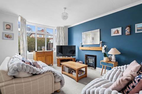 3 bedroom link detached house for sale, 16 Malvern Road, Lickey, Birmingham. B45 8EX