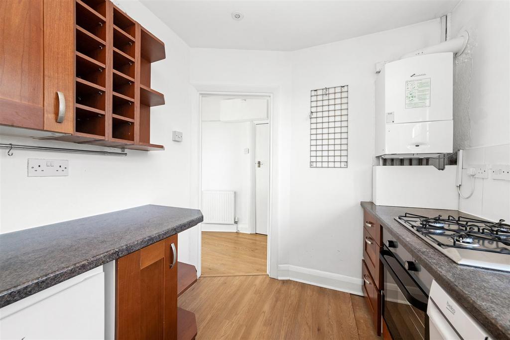 Kithcen b.jpg