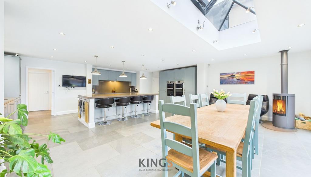 Kitchen/Family Room