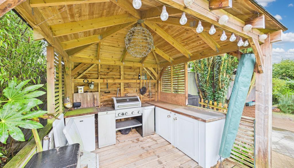 Garden Kitchen
