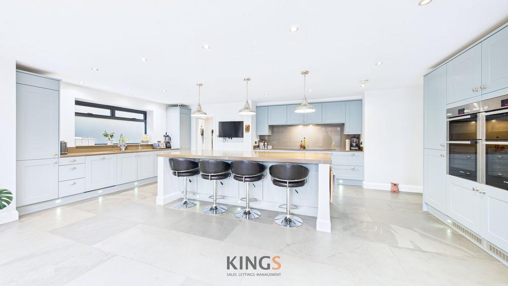 Kitchen/Family Room