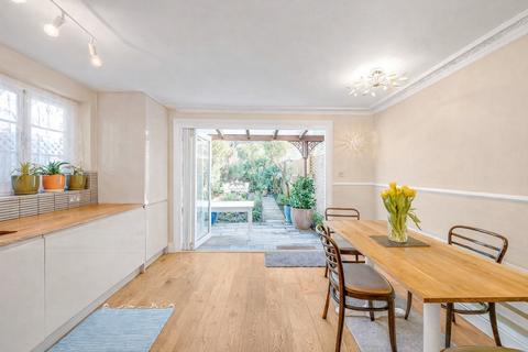5 bedroom house to rent, Wandsworth Bridge Road, London, SW6