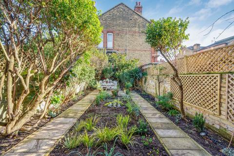 5 bedroom house to rent, Wandsworth Bridge Road, London, SW6