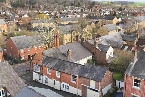 4 bedroom end of terrace house for sale, High Street, Berkhamsted