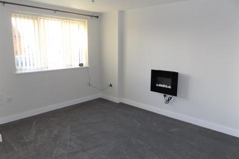 1 bedroom ground floor flat to rent, Hamilton Close, Cannock WS12
