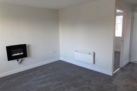 1 bedroom ground floor flat to rent, Hamilton Close, Cannock WS12