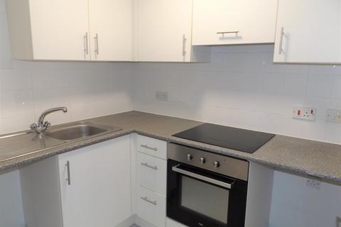 1 bedroom ground floor flat to rent, Hamilton Close, Cannock WS12
