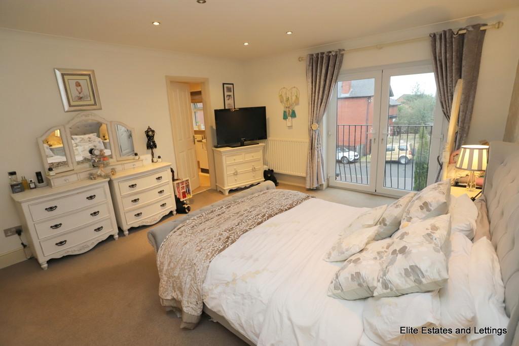 14 img 1776