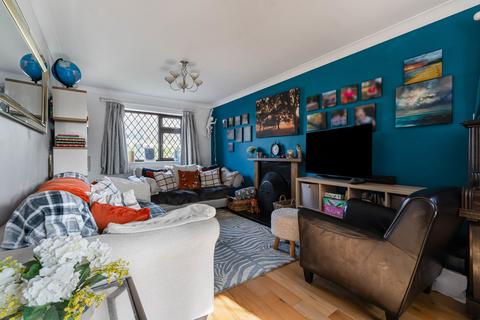 3 bedroom detached house for sale, Fullers Road, Rowledge, Farnham, Hampshire, GU10