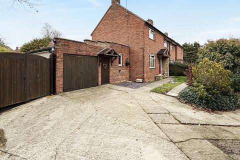undefined, Grosvenor Place, Brackley