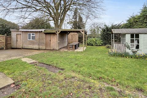undefined, Grosvenor Place, Brackley