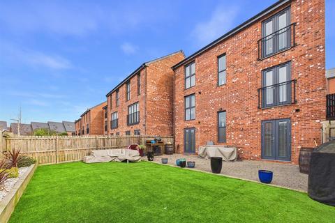 undefined, Park View Avenue, Gateshead NE9