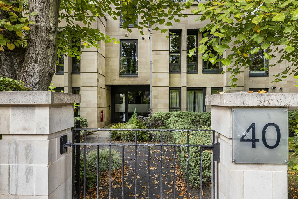 3-print-40 Hughenden Road Flat 3.1 28