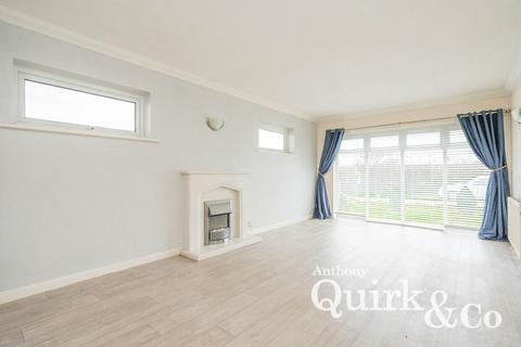 2 bedroom detached bungalow for sale, Bramble Road, Canvey Island, SS8