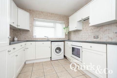 2 bedroom detached bungalow for sale, Bramble Road, Canvey Island, SS8