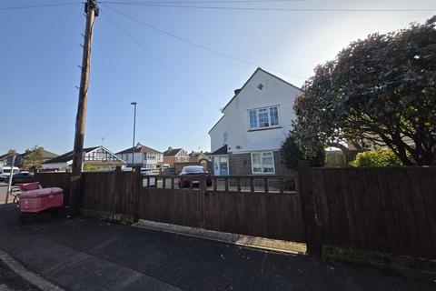 undefined, Parklands Avenue, Bognor Regis, PO21