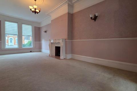 undefined, Aberdour Rd, Seven Kings, IG3 9SA