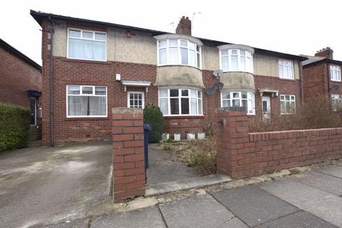 2 bedroom apartment for sale, Guelder Road, High Heaton