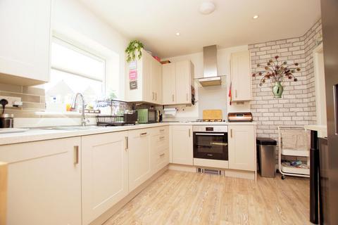 4 bedroom detached house for sale, Argus Road, Lee-On-The-Solent, PO13