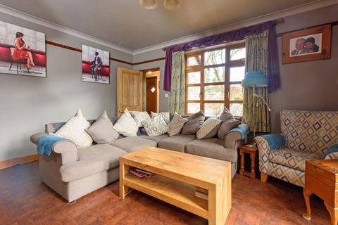 3 bedroom detached house for sale, Richardson Drive, Stourbridge DY8