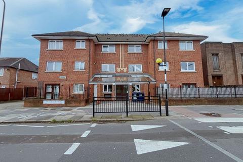 Oldfield Lane North, Greenford