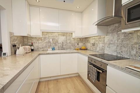 undefined, Kingsway, Cleethorpes DN35