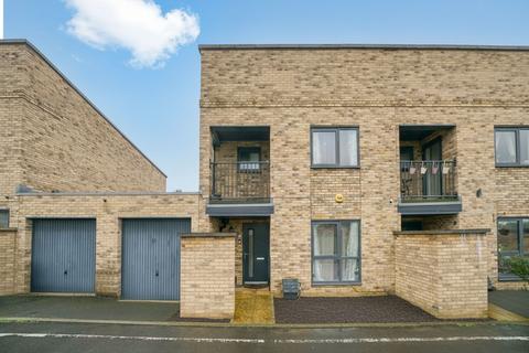 3 bedroom semi-detached house for sale, Duffy Avenue, Harrow, HA2