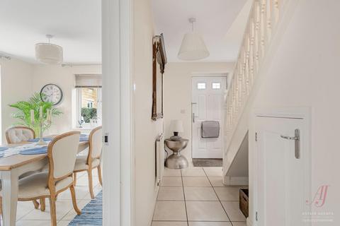 4 bedroom detached house for sale, Renard Rise, Stonehouse GL10