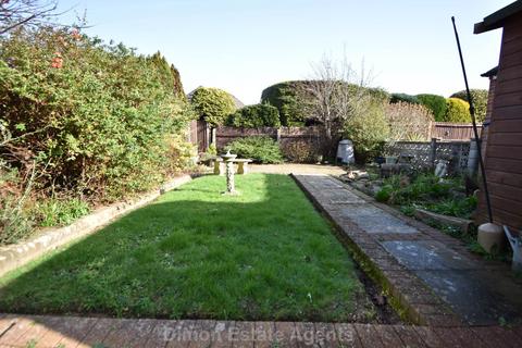 3 bedroom semi-detached house for sale, Madden Close, Alverstoke