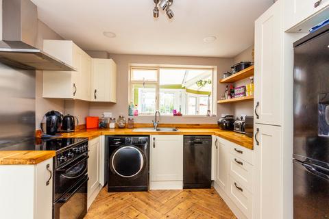 undefined, Manor Road, Rushden NN10