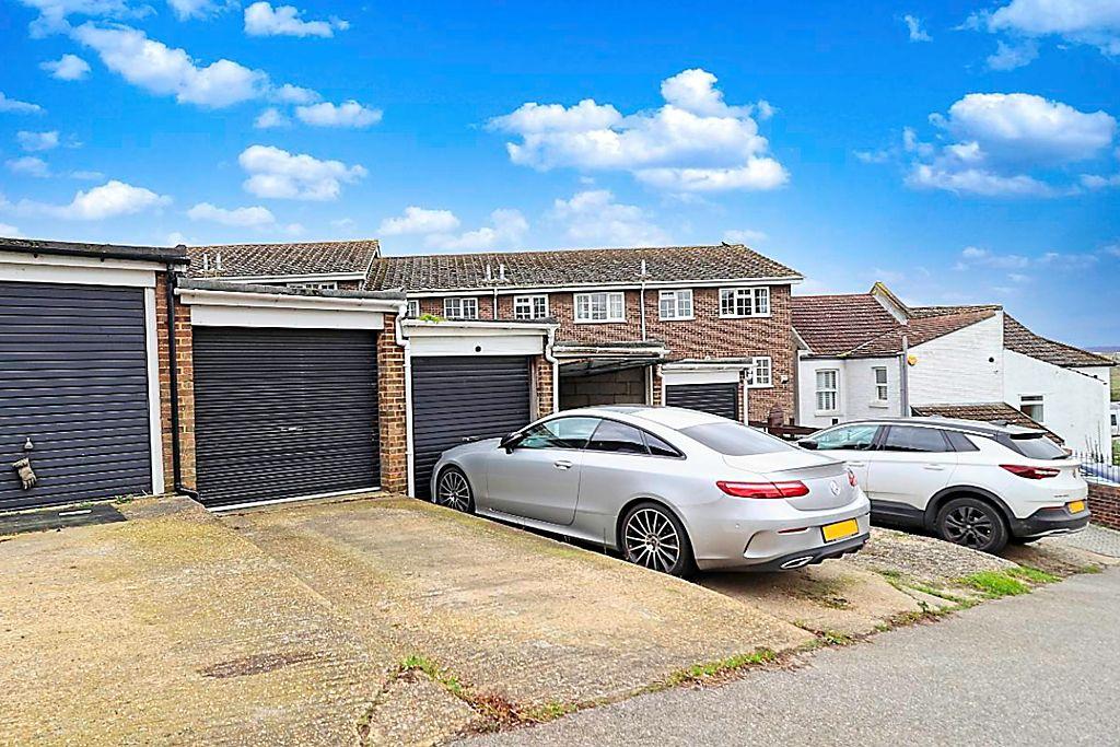 Garage & Parking