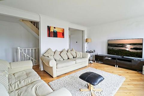 4 bedroom terraced house for sale, The Terrace, South Benfleet