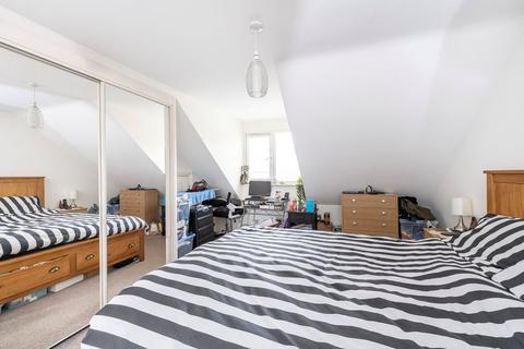 4 bedroom semi-detached house for sale, Babington Road, Aylesbury