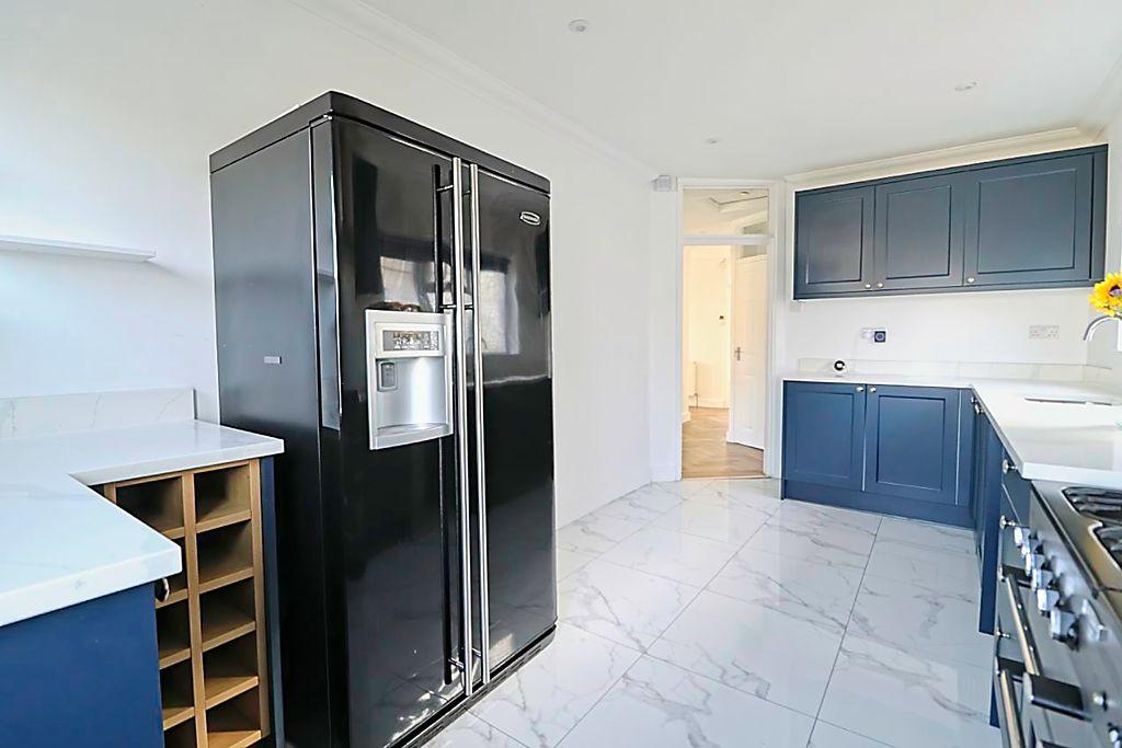 Kitchen / Breakfast