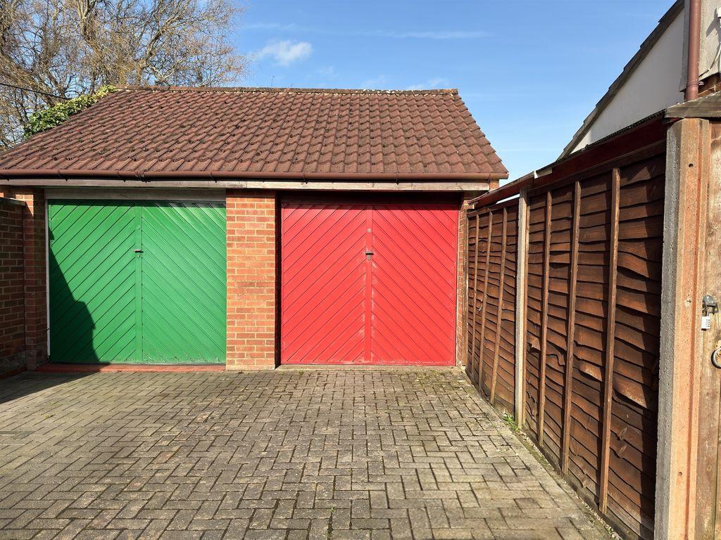 Photo 24