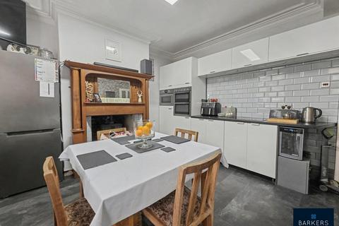 2 bedroom terraced house for sale, School Street, Birstall, Batley