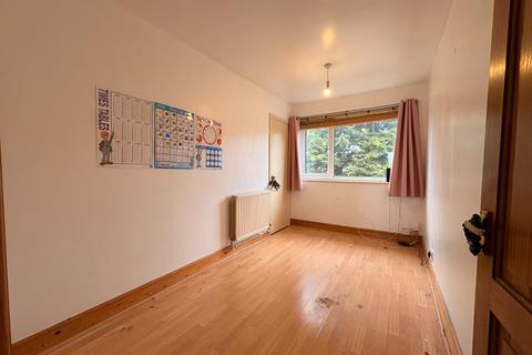 undefined, Conifer Rise, Westone NN3