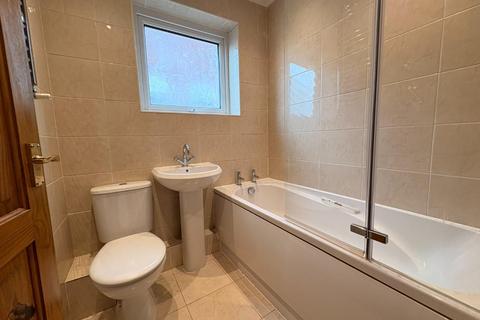 undefined, Conifer Rise, Westone NN3