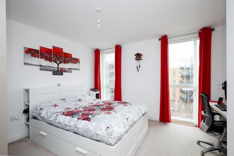 1 bedroom apartment for sale, Whelan Road, London