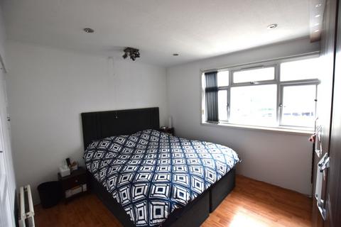 3 bedroom semi-detached house for sale, Boniface Gardens, Harrow Weald