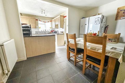 undefined, Folly Drive, Highworth SN6